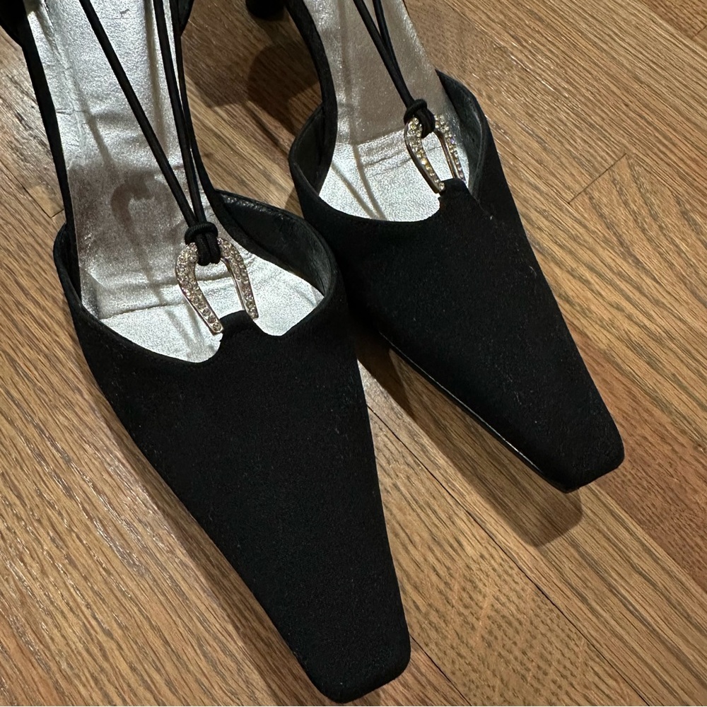 Stuart Weitzman Crystal Embellishments D'Orsay Black Pumps Size 7 - Picture 3 of 7